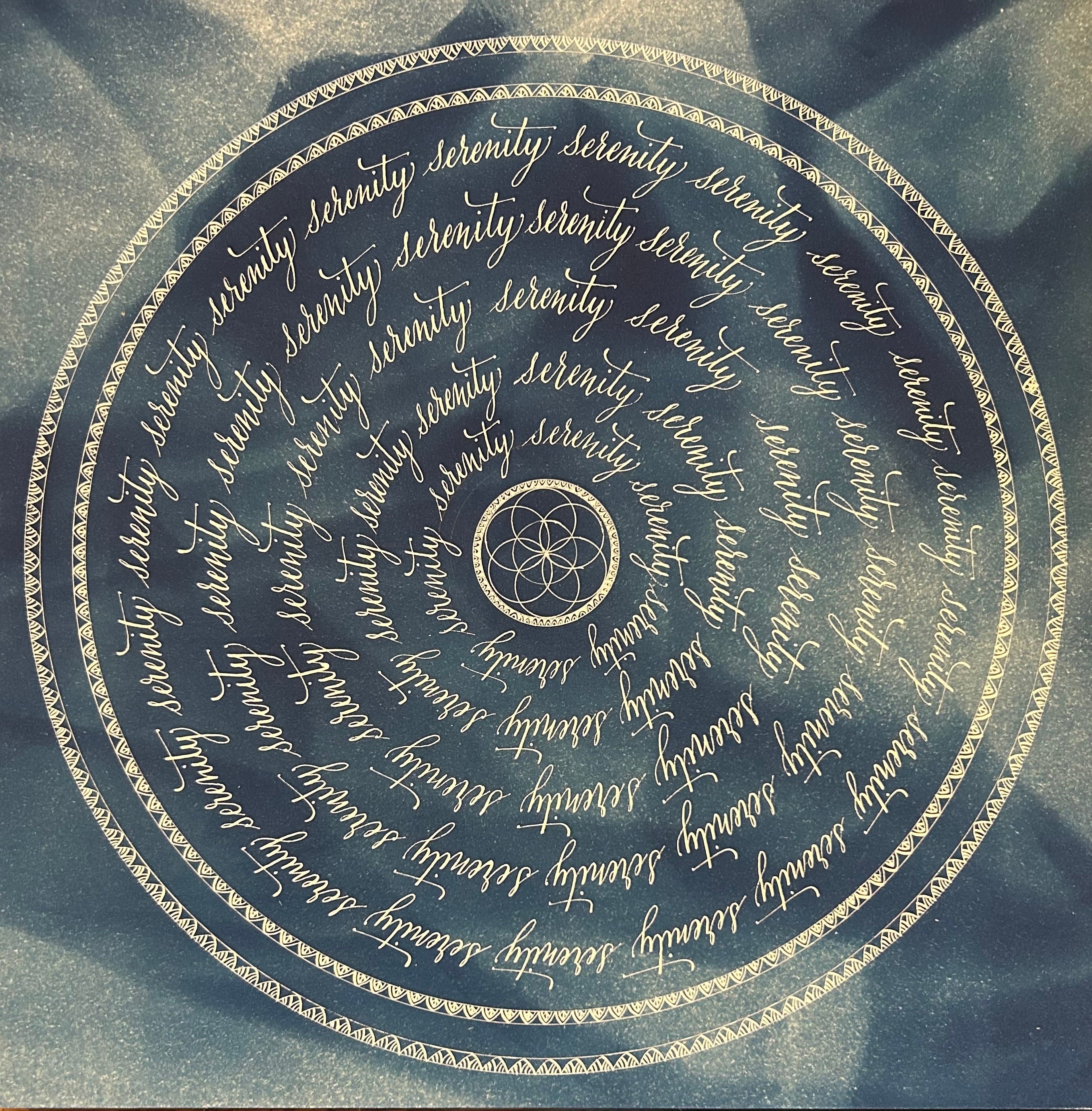 Œuvre d'art originale Serenity – Cyanotype et calligraphie à l'encre